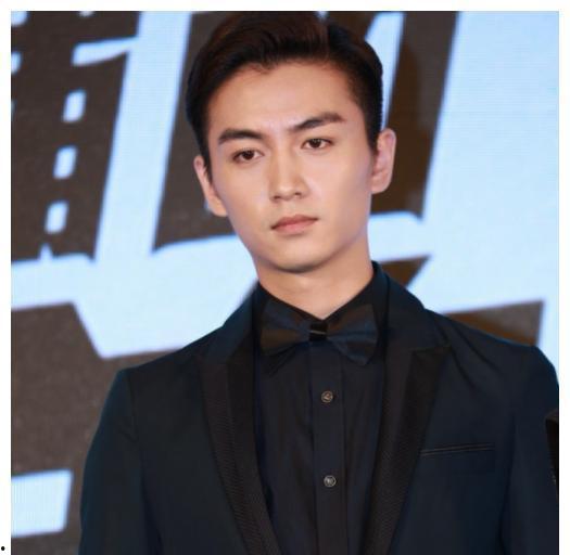 娱乐吃瓜君陈立农