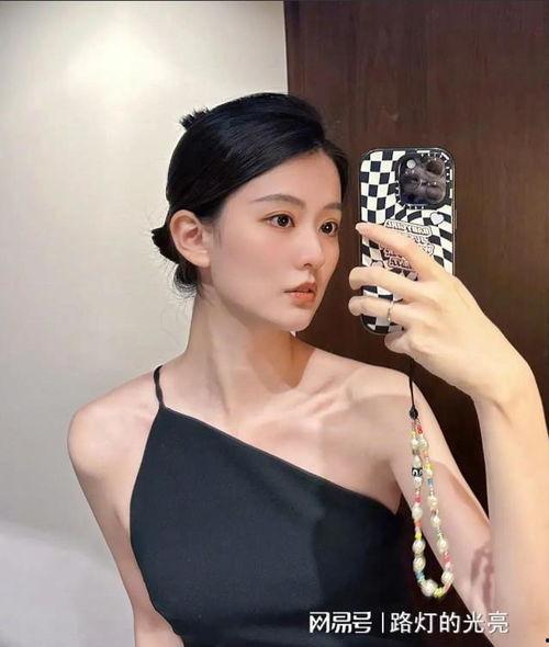 娱乐圈吃瓜直播间赵露思,娱乐圈吃瓜直播间里的新晋女神